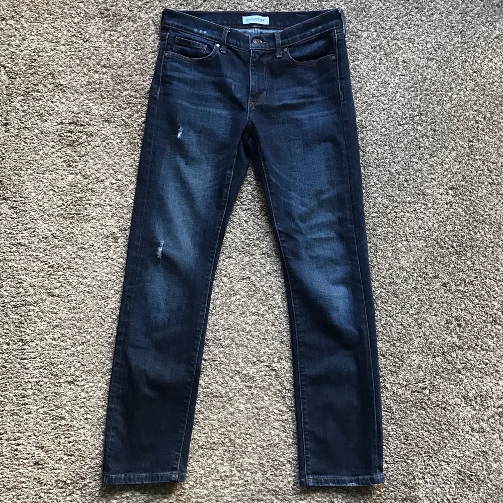Banana Republic Straight Leg Jeans (Size 28P)